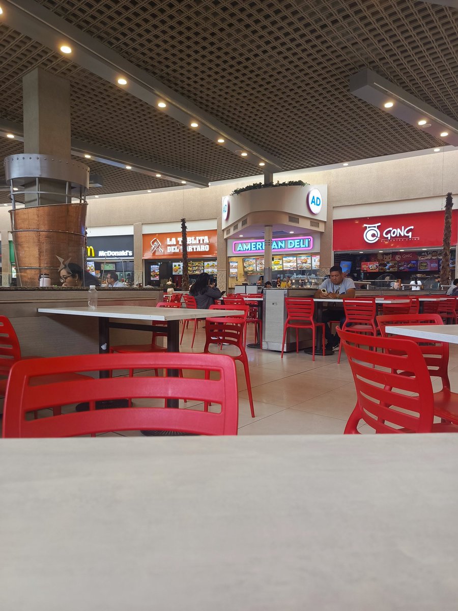 Alguien en el mall del sur? Parejita de Guayaquil