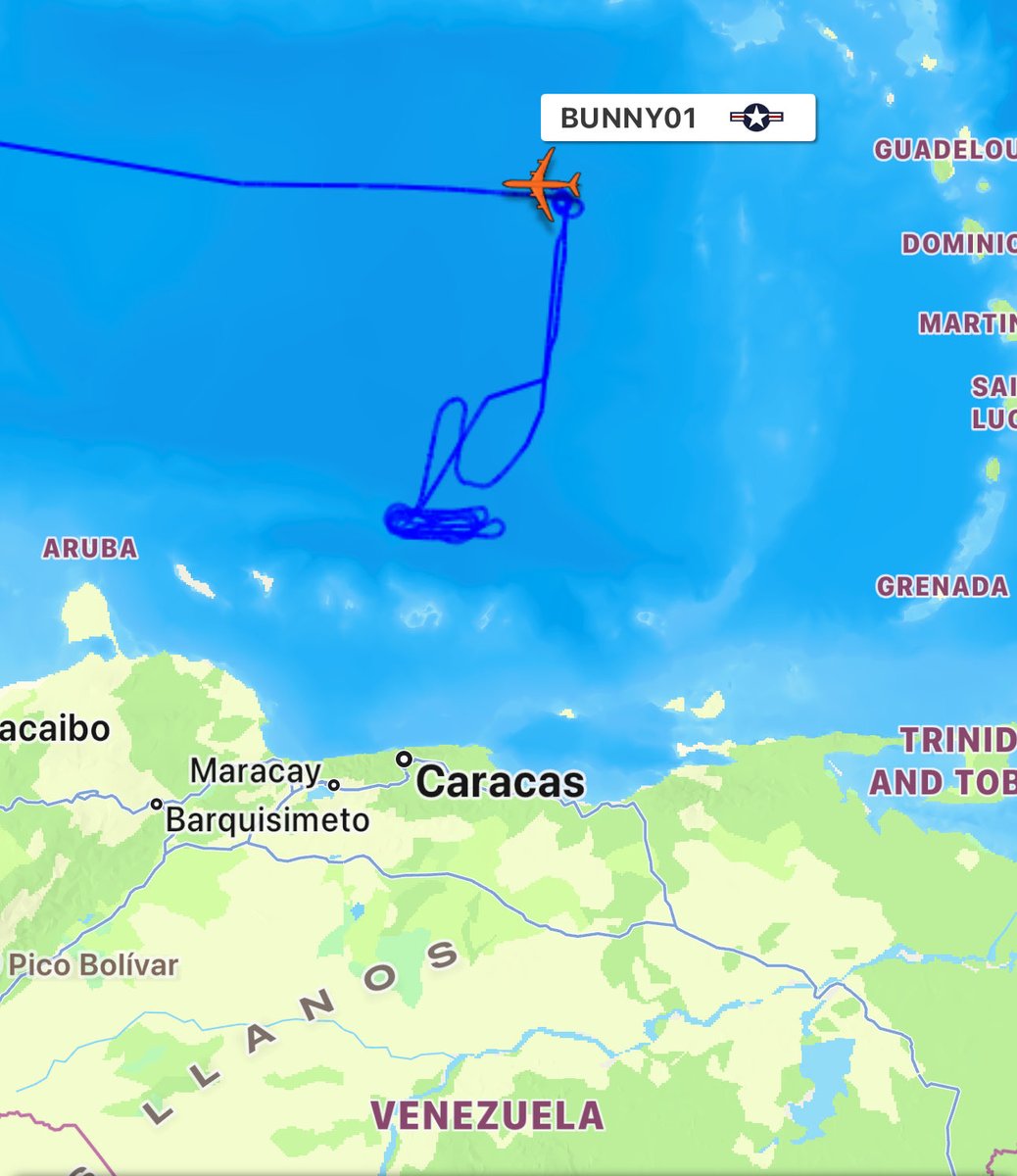 Open Source Intel (@osint613) on Twitter photo US Air Force B-52 strategic bombers close to Venezuela, currently circling in holding patterns. US Air Force B-52 strategic bombers close to Venezuela, currently circling in holding patterns.