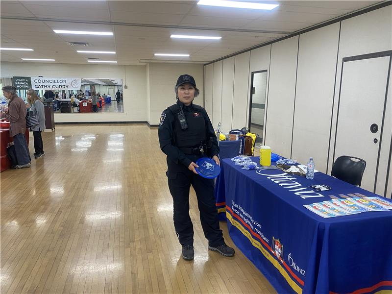 Yesterday, By-law and Regulatory Services had the pleasure of attending Councillor Curry’s Kanata Expo 55+ event!

We enjoyed connecting with residents, answering questions, and sharing information about our services.

Thank you to Councillor Curry for hosting this great