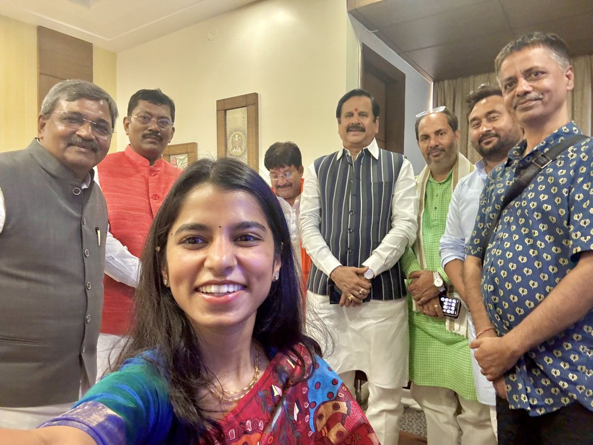 Maithili Thakur tweet media