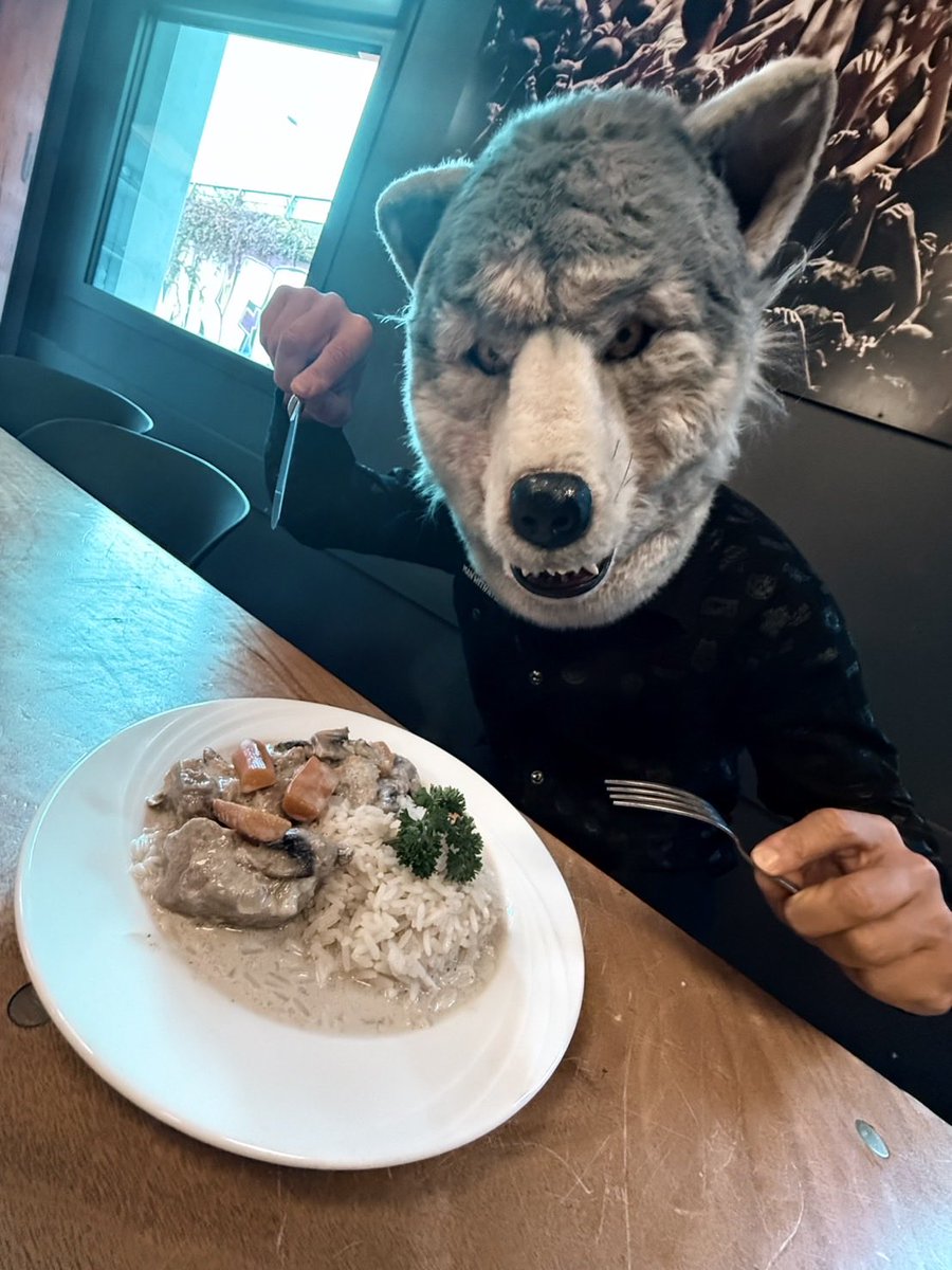 mwamjapan's tweet image. Bonjour!! Les gens de Veau blanquette !! Êtes-vous prêt pour la folle fête à Lyon ? (｢ﾟДﾟ)｢ｶﾞｳｶﾞｳ 

C’est notre première fois ici, et nous perdons la tête ce soir !! Les loups hurlent - allez, montrez-nous ce que vous avez dans le sac !!

#LYON
#MANWITHAMISSION 
#MWAM…