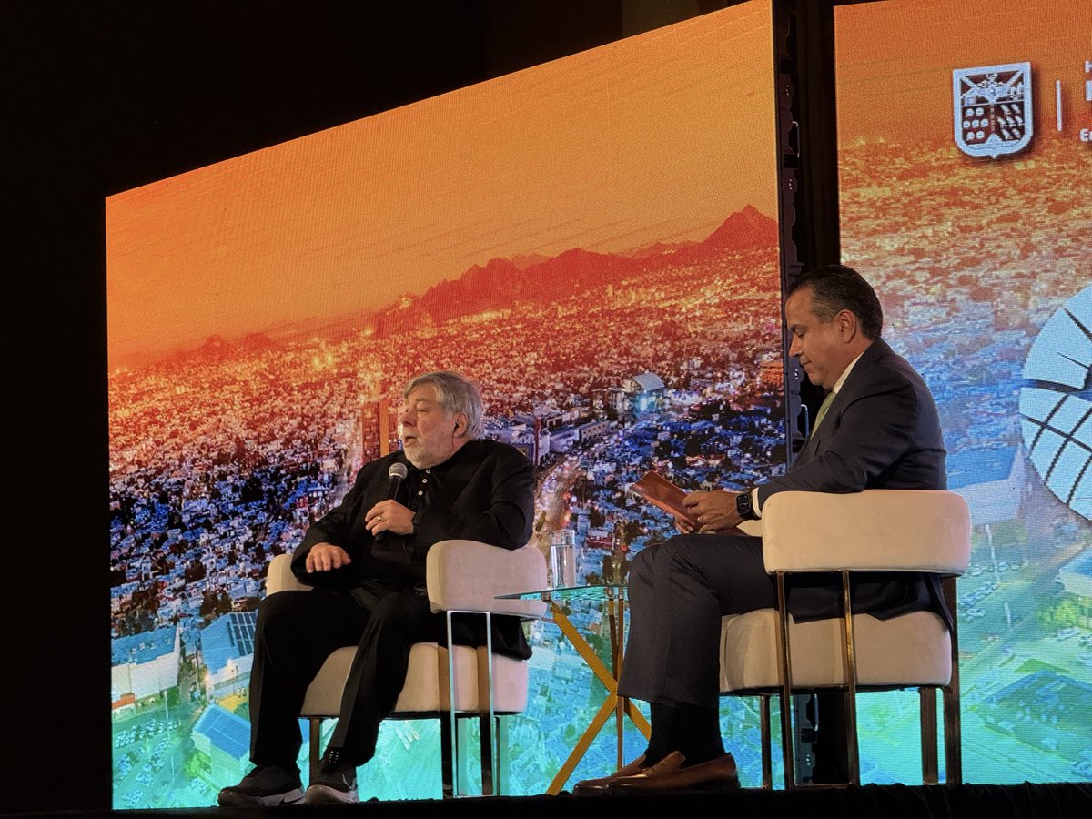 SOLAR ENERGY WORLD FORUM ⚡️

KEYNOTE ADDRESS: A CONVERSATION WITH STEVE WOZNIAK, CO-FOUNDER, APPLE COMPUTER, INC.

<a href="/HermosilloGob/">Gobierno de Hermosillo</a> 

#SolarEnergy #FutureCities