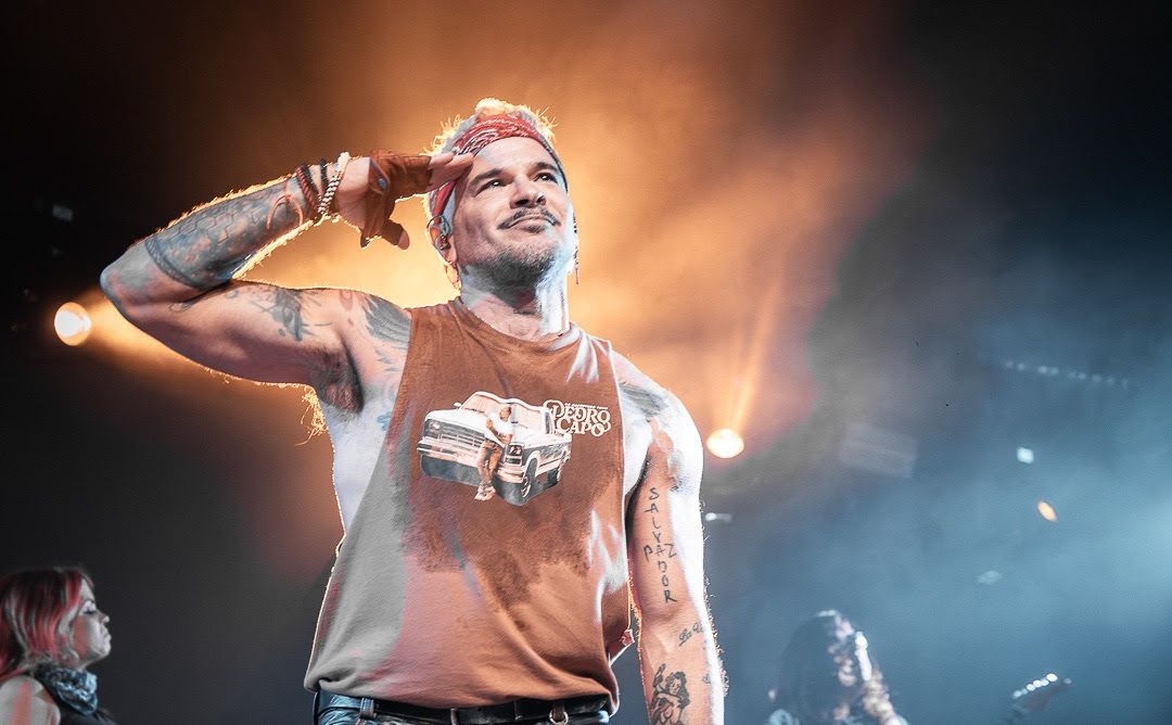 Pedro Capó pone Broche de Oro a su exitosa Gira por España, haciendo paradas en las ciudades de: Valencia, Barcelona, Sevilla, Santa Cruz de Tenerife y Madrid. Entérate aquí  post.galaxymusicpromo.com/link/pedro-cap…