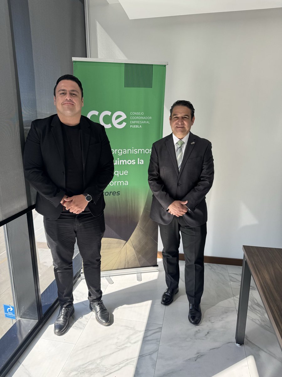 Por una #Puebla más justa para consumidores y empresas.

El Presidente del <a href="/CCEPuebla/">CCE Puebla</a>, <a href="/HectorASanchezM/">Héctor A. Sánchez M</a>, se reunió con el Director de <a href="/Profeco/">Profeco</a>, en Puebla <a href="/erazo_uriel/">Uriel Erazo</a>

Acordaron desarrollar estrategias coordinadas y preventivas que beneficien por igual a los consumidores poblanos