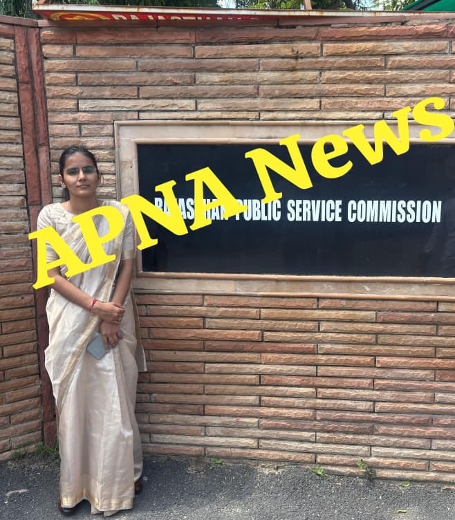 #SriGanganagar :#rawla की पहली बेटी ने किया नाम रोशन
ईशा (पूजा) बिश्नोई ने RAS में किया चयन रिजल्ट के साथ ही पूजा के निवास स्थान पर बधाई देने वालों तान्ता
रावला के जलदाय विभाग के सतपाल गोदारा की  पुत्री का हुआ चयन,