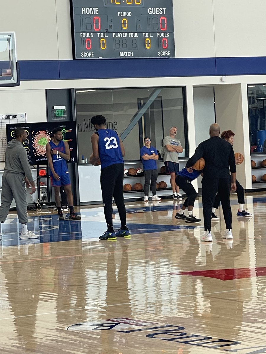 Joel Embiid has decided to wear Eric Gordon’s No. 23 practice jersey today #Sixers 