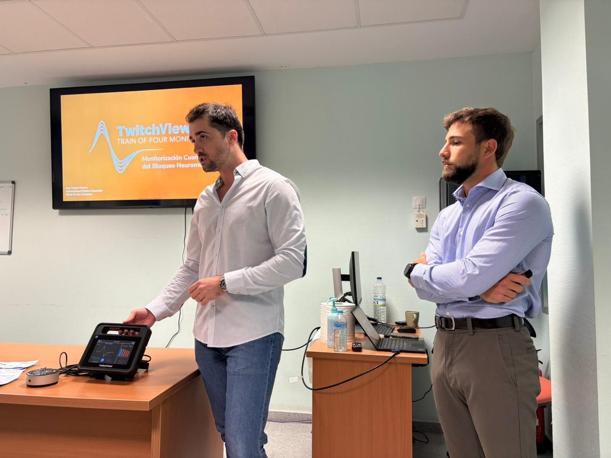 BlinkTwitchView's tweet photo. 📍 Zaragoza, Spain

Franco Ferrari, our International Clinical Specialist, recently delivered a TwitchView training session with Dr. Cristian Aragón at Hospital Universitario Miguel Servet in Zaragoza Spain. https://t.co/sjfgsAH0zq