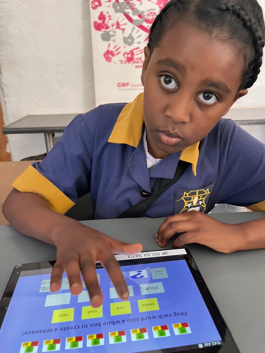 Kate_teach's tweet image. Little hands, great minds 💕💕💕 #OpenLearning #ReimagineEducation @GwfOnline