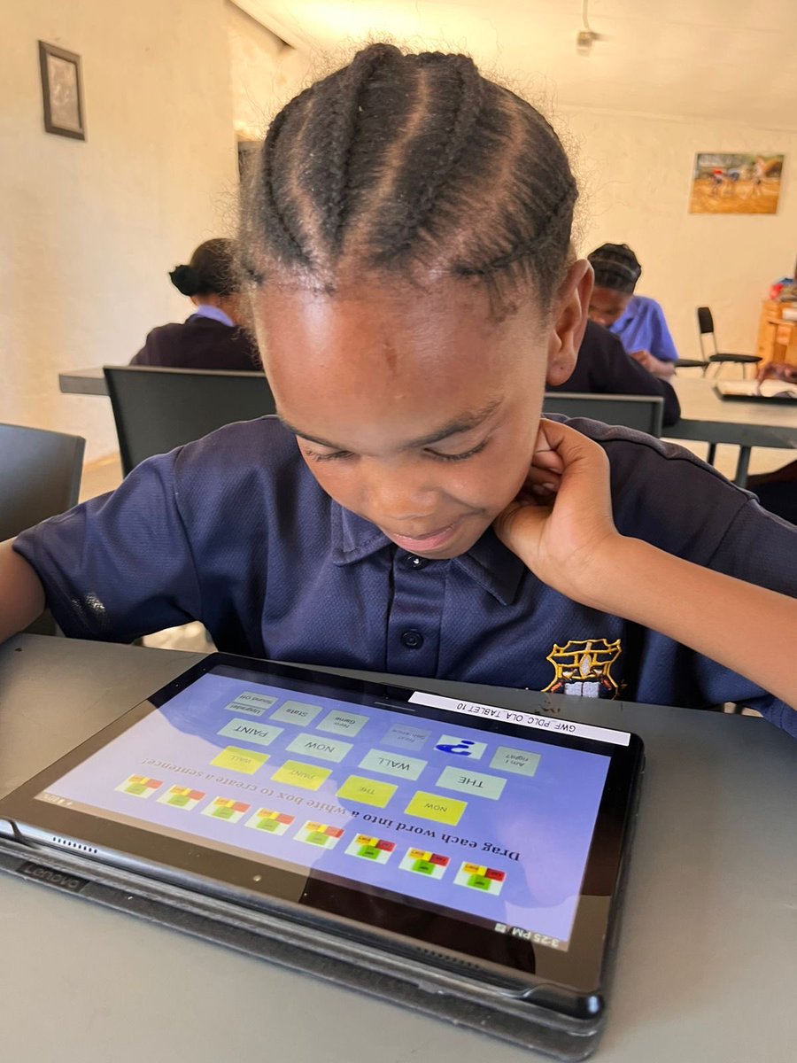 Kate_teach's tweet image. Little hands, great minds 💕💕💕 #OpenLearning #ReimagineEducation @GwfOnline