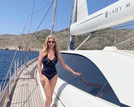From Michelle Mone’s own website, unbelievably it’s not a parody!

“I live my life by one simple rule; work hard, play hard and always give something back."

She could start by giving back the millions stolen from the British public!

#MichelleMone #medpro #BBCNews #skynews