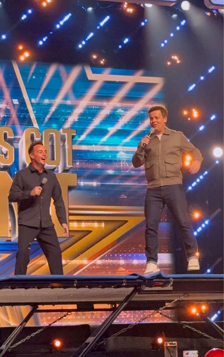 Hannah Ayres tweet media