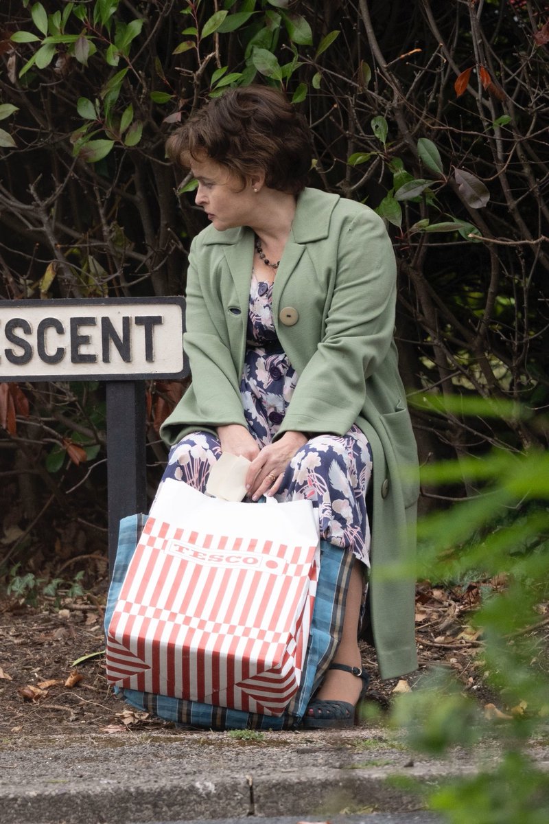 badposthbc's tweet photo. 🎬 | Helena Bonham Carter filming scenes for the series California Avenue. https://t.co/sGwPo9RH2v
