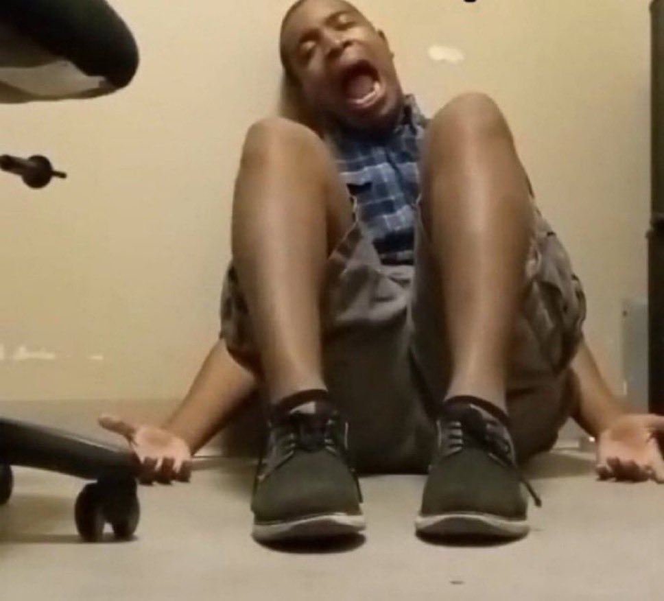 Erknaite tweet media