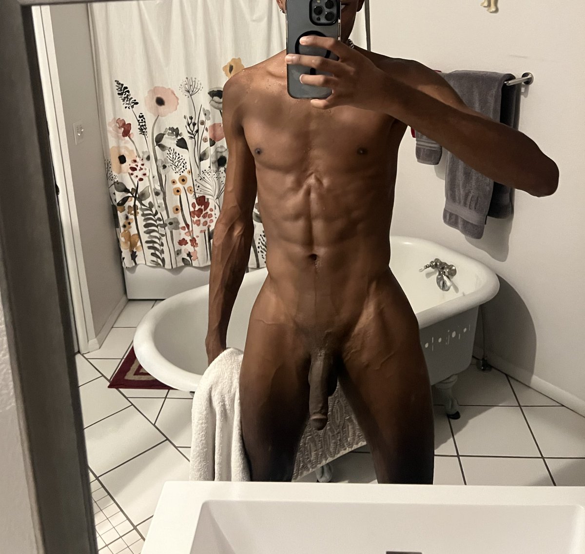 Dante Storm tweet media