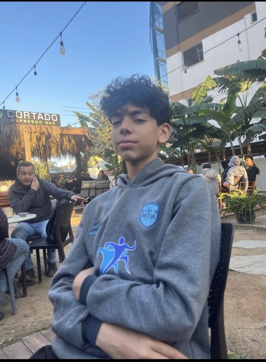 Öyle bir andı ki bugün yine o lanet geceyi yaşadım. Bağırmak, çağırmak, yok olmak istedim!!! Bizi o ana hapseden katiller hesap verin!!!
Mert'im herşeyim, anneciğim 🧡
#isiasolasıkast 
#isiasortakdavamız 
#isiashesapverecek