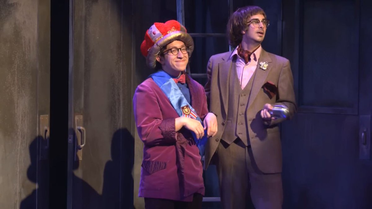 Niloo in Blue tweet media