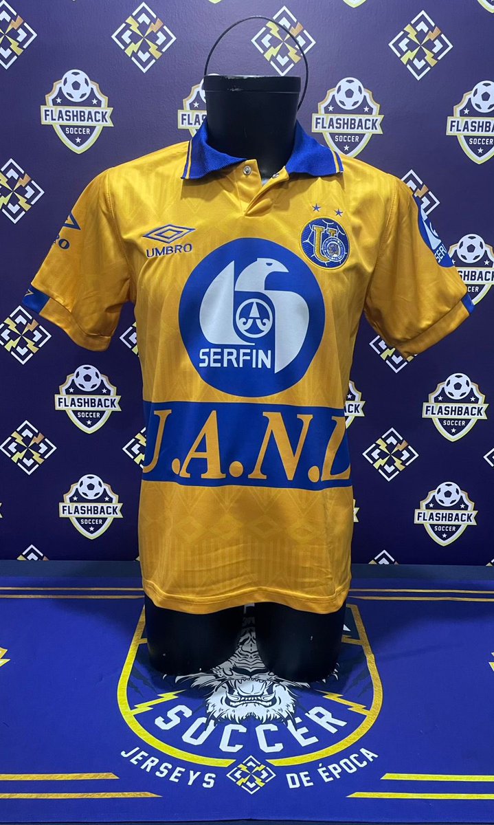 FlashbackSoccer's tweet photo. 1994⚡️1995

Último día para Ordenar 
Jersey + Playera entrenamiento 

Ordena x DM https://t.co/rOSOlbyqbX