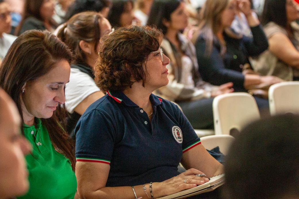 La salud y la educación son pilares fundamentales del presente y del futuro de nuestra provincia.
Por eso lanzamos “Activa tu escudo”, una estrategia interministerial de vacunación escolar que une el trabajo de los ministerios de Salud y Educación para garantizar que las niñas,