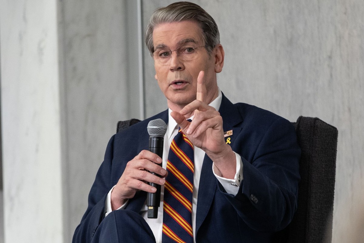 wallstengine's tweet image. US Tsy. Sec. Bessent urged the World Bank to end support for China, said securing critical mineral supply chains is a U.S. priority, and pushed the Bank to finance reliable energy sources. He also called for ending the 45% climate co-benefits financing target.