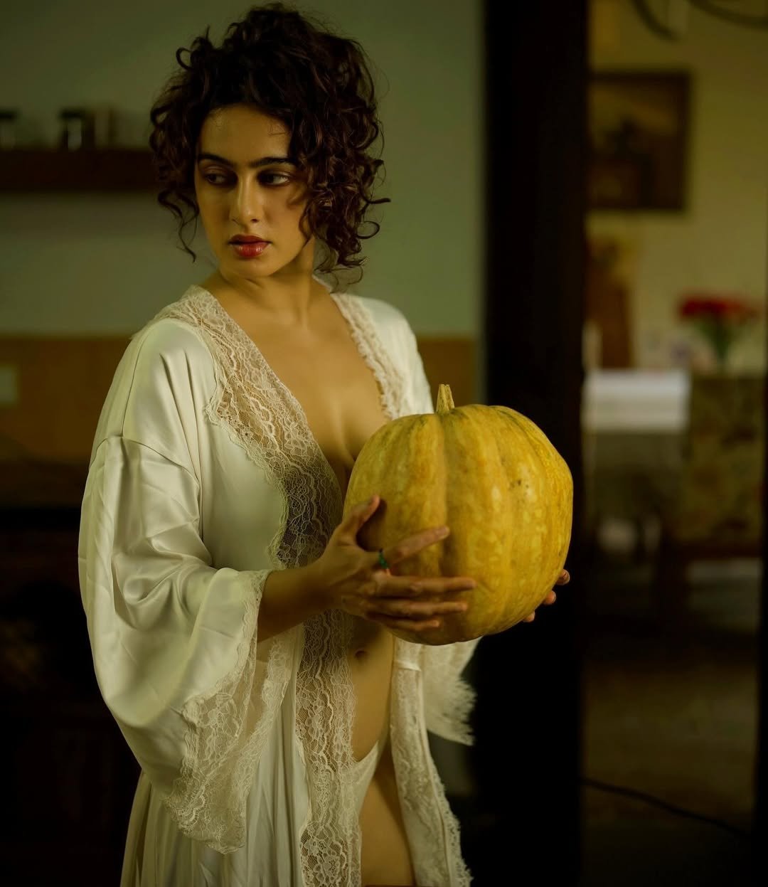 G3UV4_wagAAkZzc?format=jpg&name=large