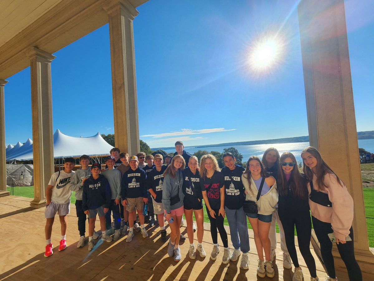 coachmal1's tweet photo. Bus 4 Mt. Vernon!! https://t.co/NczTUl5mk2
