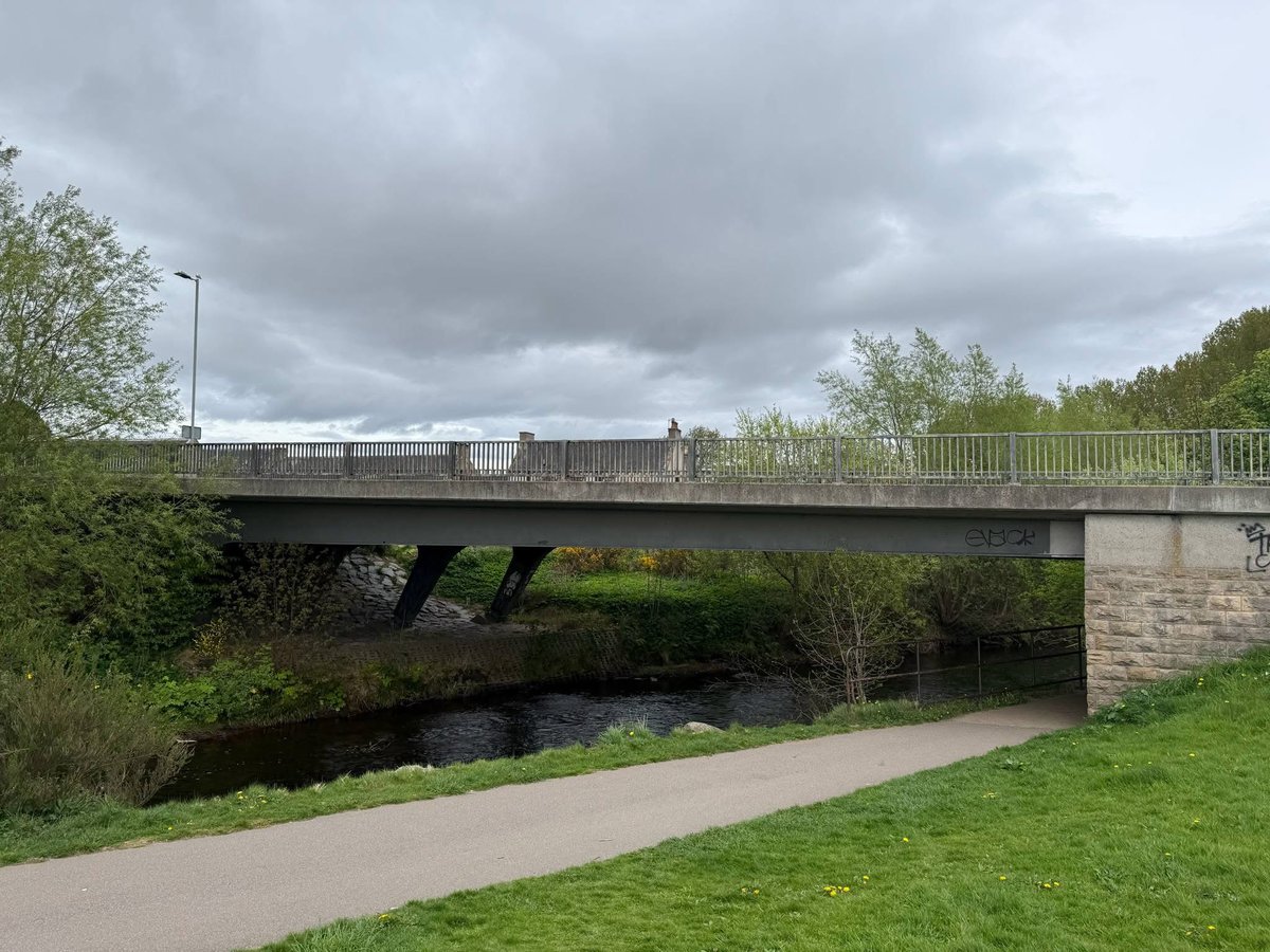 ⚠️ 𝗕𝗿𝗶𝗱𝗴𝗲 𝗖𝗹𝗼𝘀𝘂𝗿𝗲 ⛔️

Tomorrow (16th October) sees the Bishopmill Brae road close for up to five weeks, as essential maintenance is carried out on the bridge.