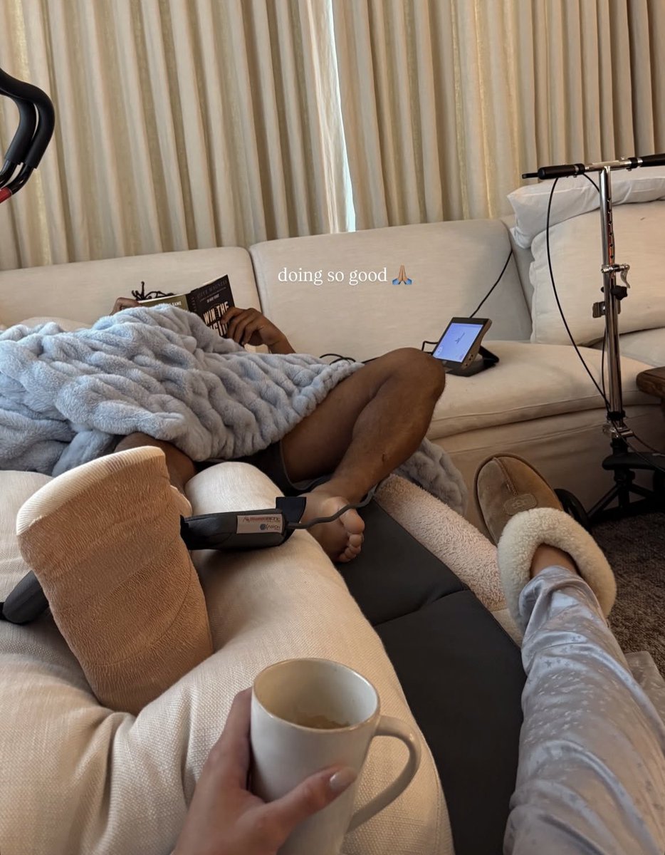 Fred Warner’s wife Sydney just shared a message after Fred’s surgery

“Doing so good” 🙏