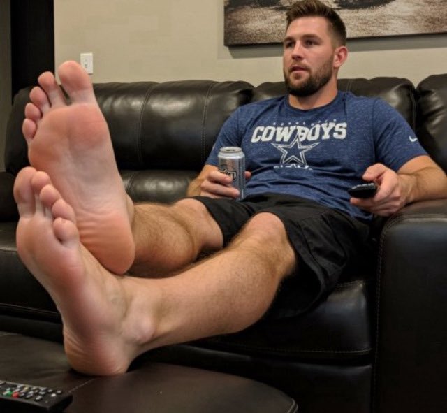 str8boyworship's tweet image. 