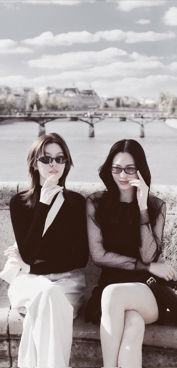 Spring1321's tweet image. Hello fam! I will be using this account as back up in case Melon decides to jail my main during trending. So let&apos;s follow each other! No toxics please, let&apos;s all respect each other and spread love and positivity through LingOrm! ❤️

#แลกฟอลรอหลิงออม 
#LingOrmJKRFollowersSwap