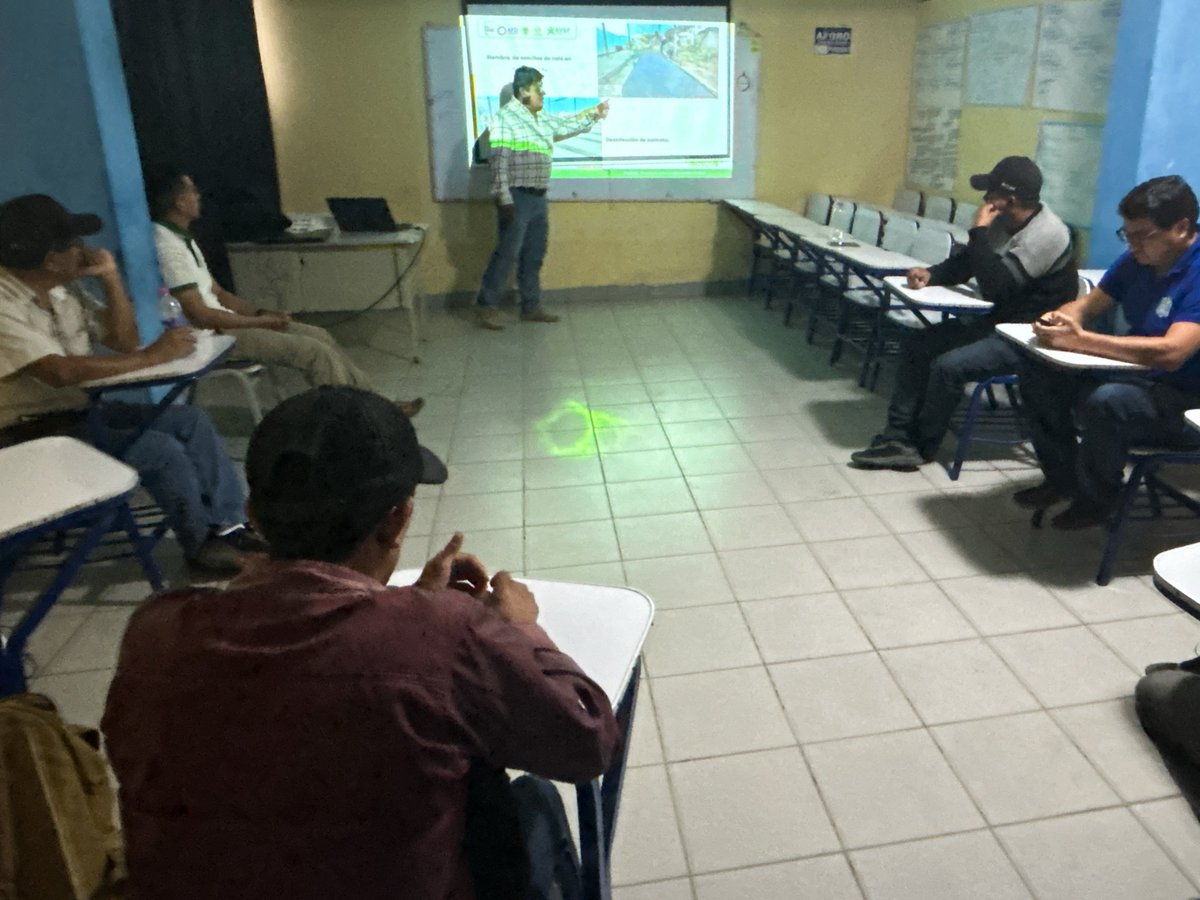 PROGRESO3's tweet image. Primeras Intervenciones del Proyecto en 𝗦𝗮𝗻 𝗠𝗮𝗿𝘁𝗶́𝗻 𝗱𝗲 𝗛𝘂𝗮𝗹𝗮 En el caserío San Martín de Huala, distrito de Frías (Ayabaca).
📍Proyecto Productos del Bosque, ejecutado por @PROGRESO3 , @CoopNorandino y @AVSFlatam, con el financiamiento de la @AFD_es