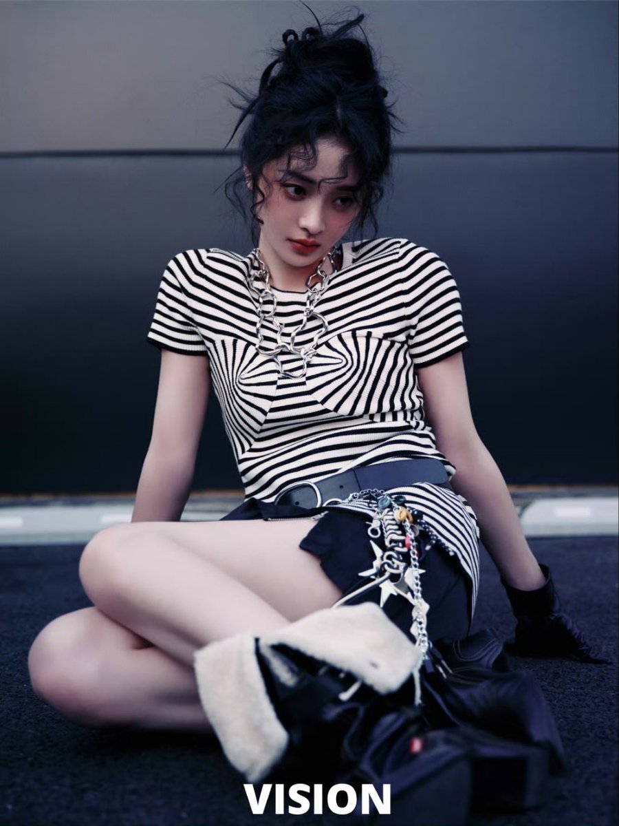 Zhou Jieqiong tweet media