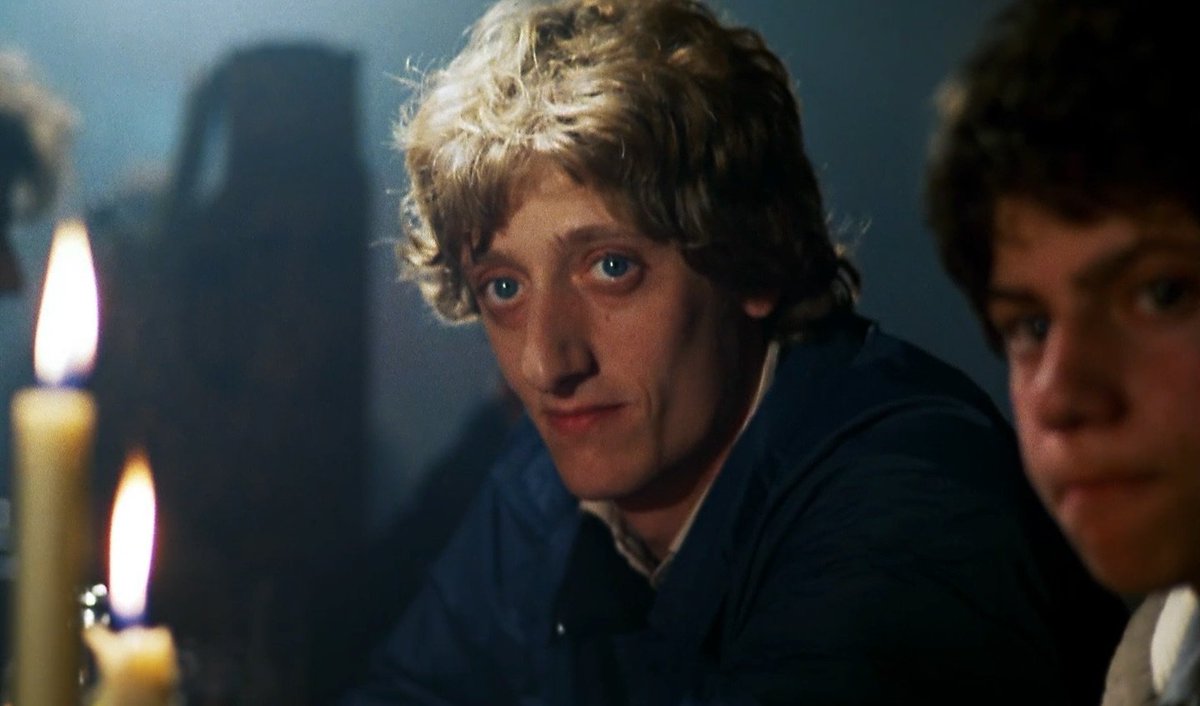 edlifotogramas's tweet image. El pico (1983) dir. Eloy de la Iglesia