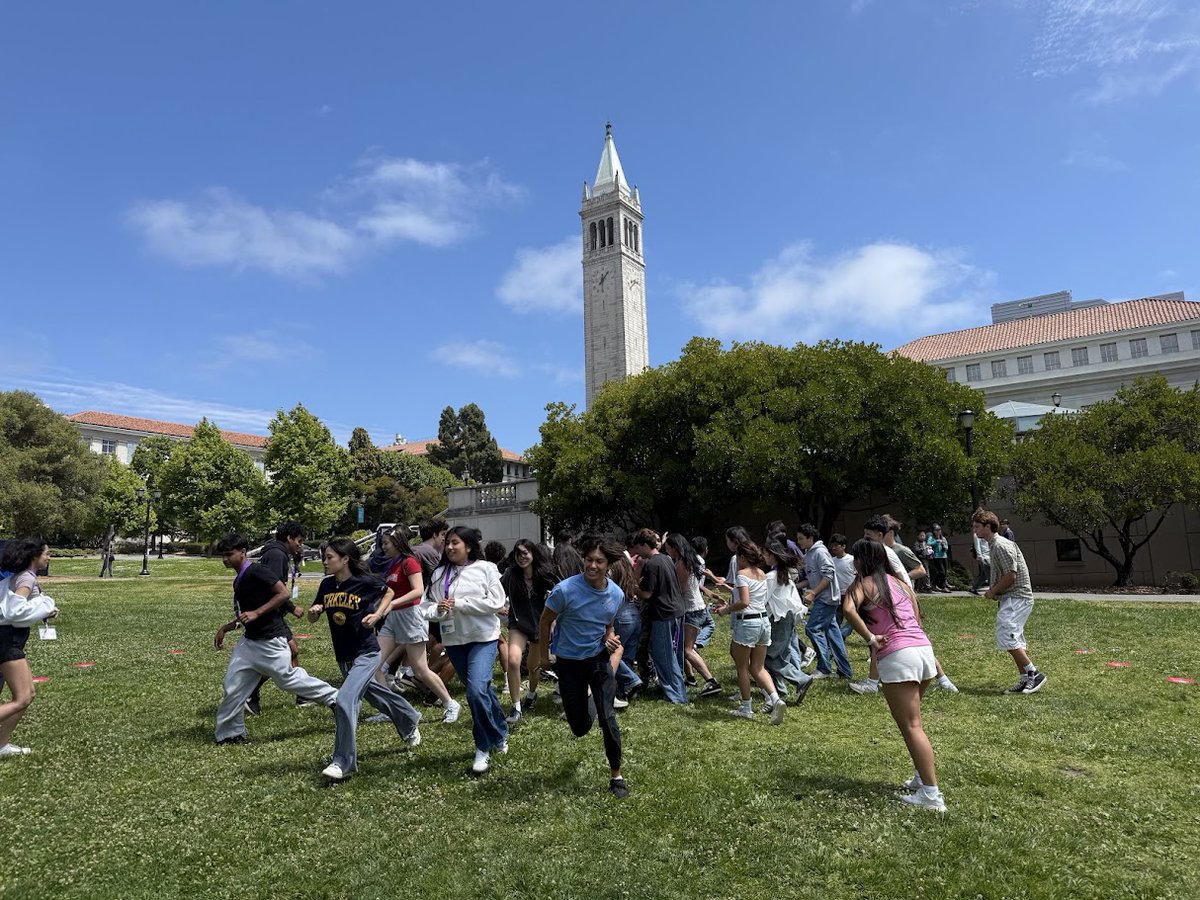 One of the best parts about FTE programs? The friendships and connections that last long after the experience ends. Students come together to learn, grow, and have fun along the way! fte.org/students