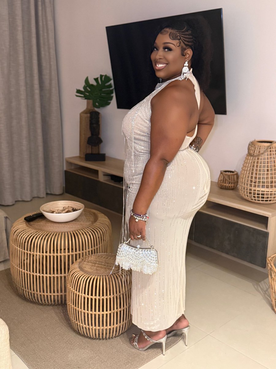 Intriguing_B's tweet image. The Biggest Libra ♎️🔥🎂 10/14 HAPPY BIRTHDAY TO ME 🫶🏾