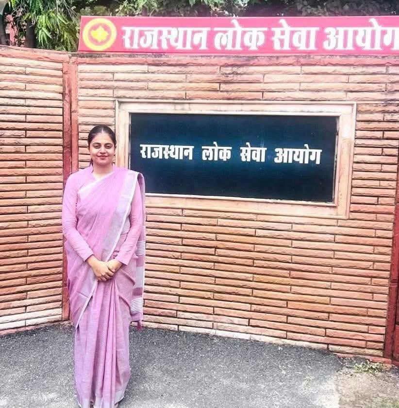 कोटपुतली के ग्राम मोरदा निवासी शिवांगी गुर्जर जी को राजस्थान प्रशासनिक सेवा (R.A.S.) परीक्षा में अंतिम रूप से चयनित होने पर हार्दिक बधाई एवं शुभकामनाएं।