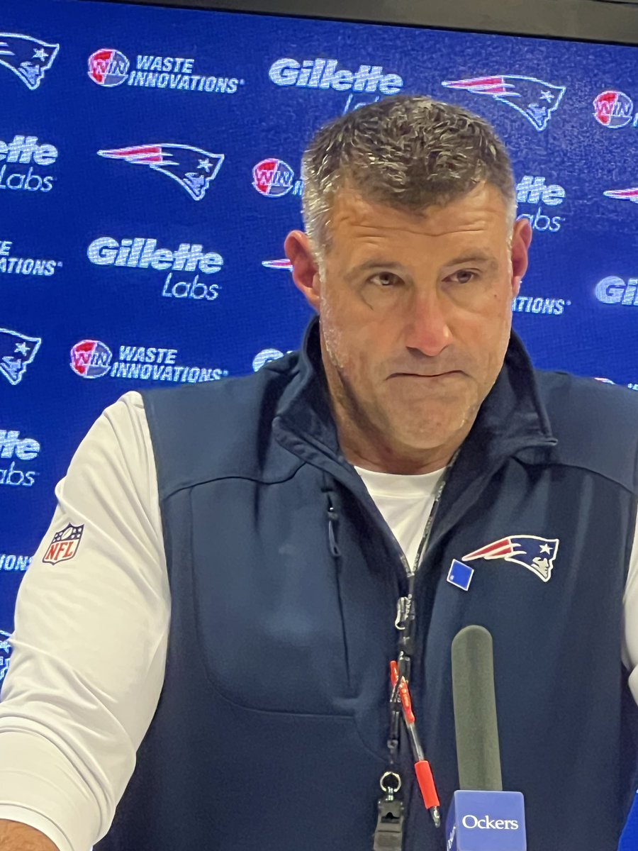 Mike Vrabel reached out to fired Titans coach Brian Callahan in part, he said, because of how much it meant to him when coaches reached out after he was fired. 

“Nobody texts you when you lose,” Vrabel said.