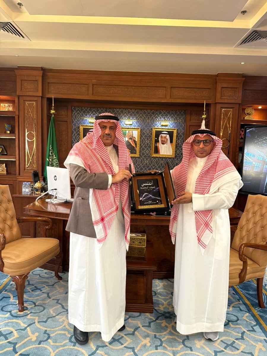 منصة آل زعتر الإعلامية. tweet media