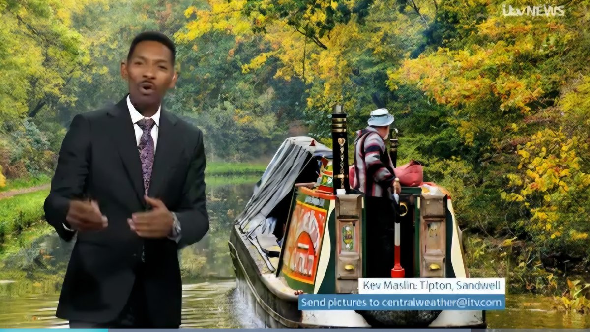 Historic boats on <a href="/ITVCentral/">ITV News Central</a> weather - whatever next? Good man <a href="/DESCOLEMAN/">Des Coleman</a> - thank you!
#chasingtheboats 
#canalphotography 
<a href="/CRTWestMidlands/">Canal & River Trust West Midlands</a> 
<a href="/CanalRiverTrust/">Canal & River Trust</a> 
<a href="/HistoricNBClub/">HNBC</a> 
<a href="/NatHistShips/">National Historic Ships UK</a>