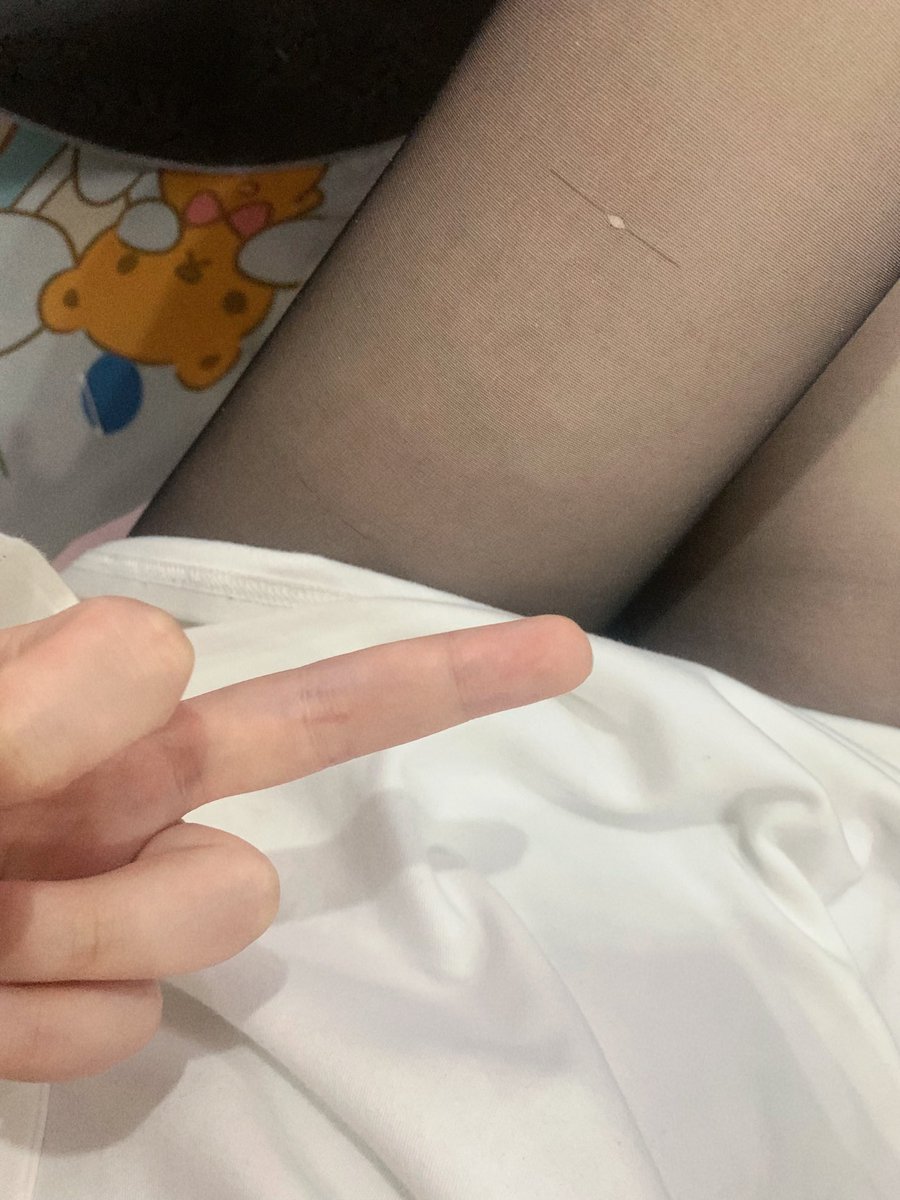 weakbabe's tweet photo. 超绝小学生手指吗 有意思 https://t.co/LZ9dqxKydU