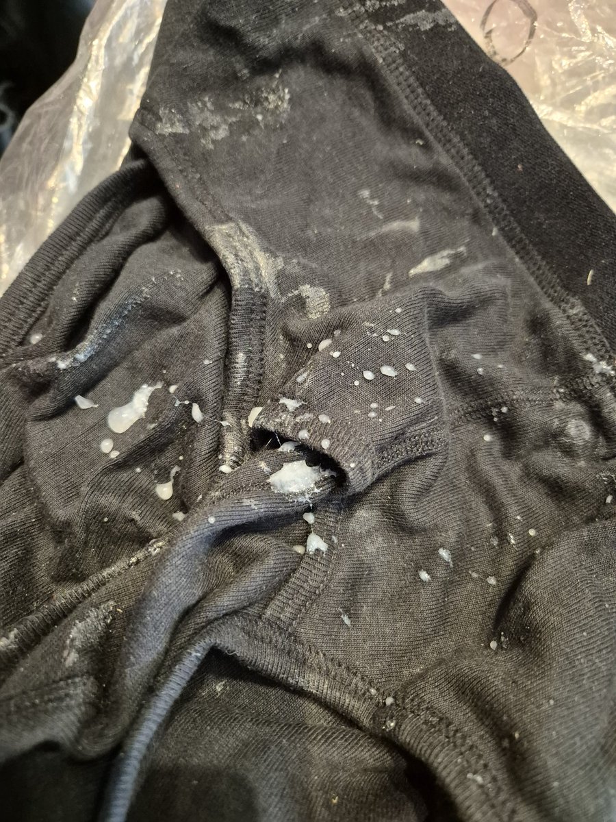 Hehe ...I found more pix of when the young sex pot <a href="/ungodlyalex/">Alex</a> the twink dropped a load over the #ffjizzpants 🩲💦💦 enjoy!