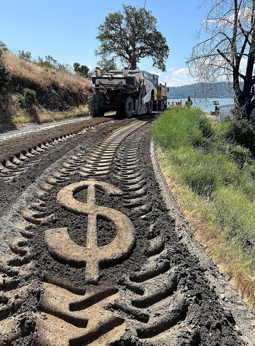 Saving money never looked this good. 💰
Rebuild smarter with Full-Depth Reclamation (FDR)!
Less trucking 🚚, less time ⏱️, more savings 💸.
Reach out to CNCA to optimize your next project!