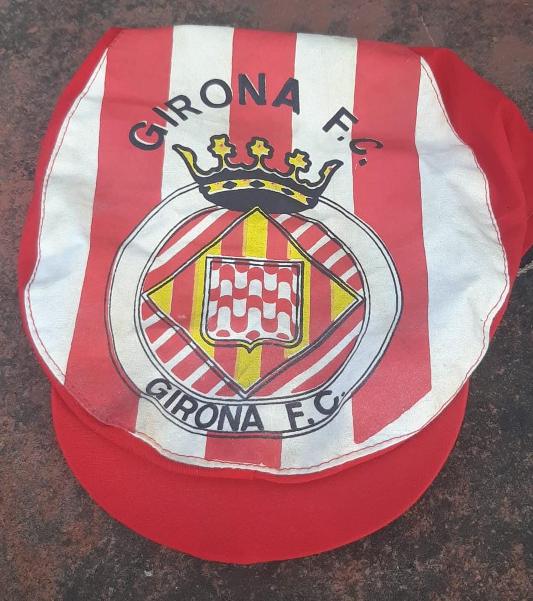 MateosPoch's tweet image. Una gorra del @GironaFC de 1985, fa 40 anys 

Història del GironaFC 
Sentiment Gironí 
🤍❤️⚽