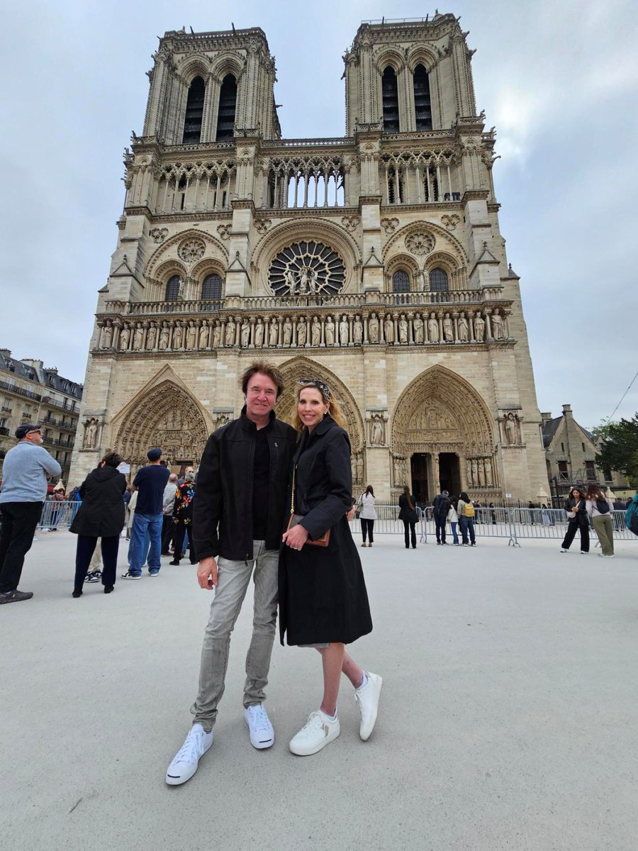 Melinda and I celebrated another incredible #anniversary — and decided to make this one extra special with a dream trip to #Paris. On 10.10, we visited Cathédrale Notre-Dame de Paris, lit a candle, said a prayer, and thanked God that we found each other in this big, often crazy