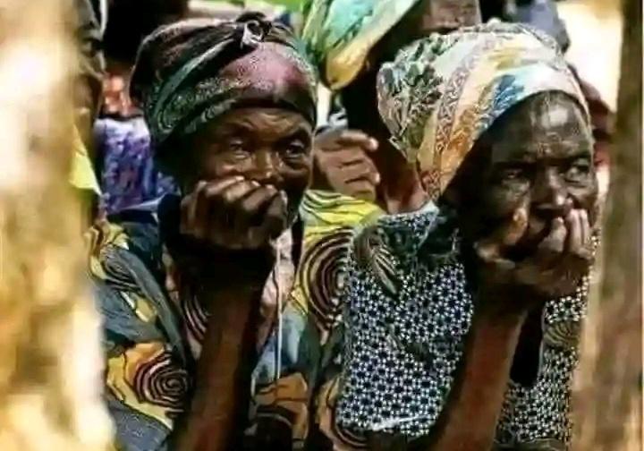 daivymag's tweet photo. @ChrisExcel102i @ChrisExcel102 is the most influential since you are catfishing him to lick Malema's balls like the rest of EFF minions https://t.co/0X0tetCplH