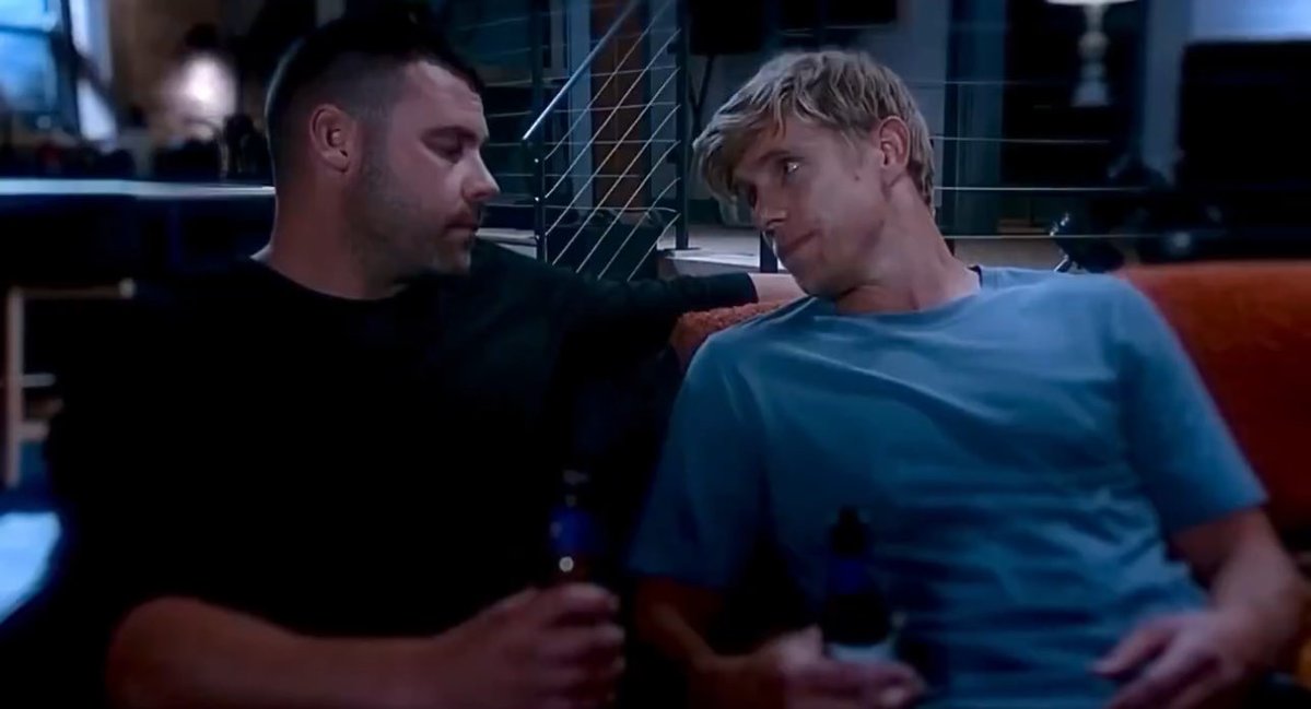 The color shirt on him.... #RyanHawley 😍