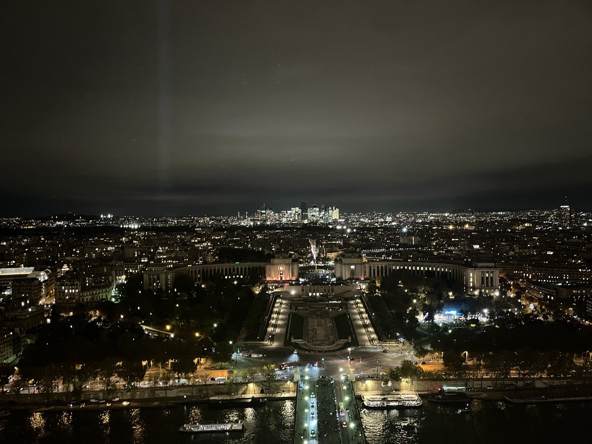 Anubis🐉 tweet media