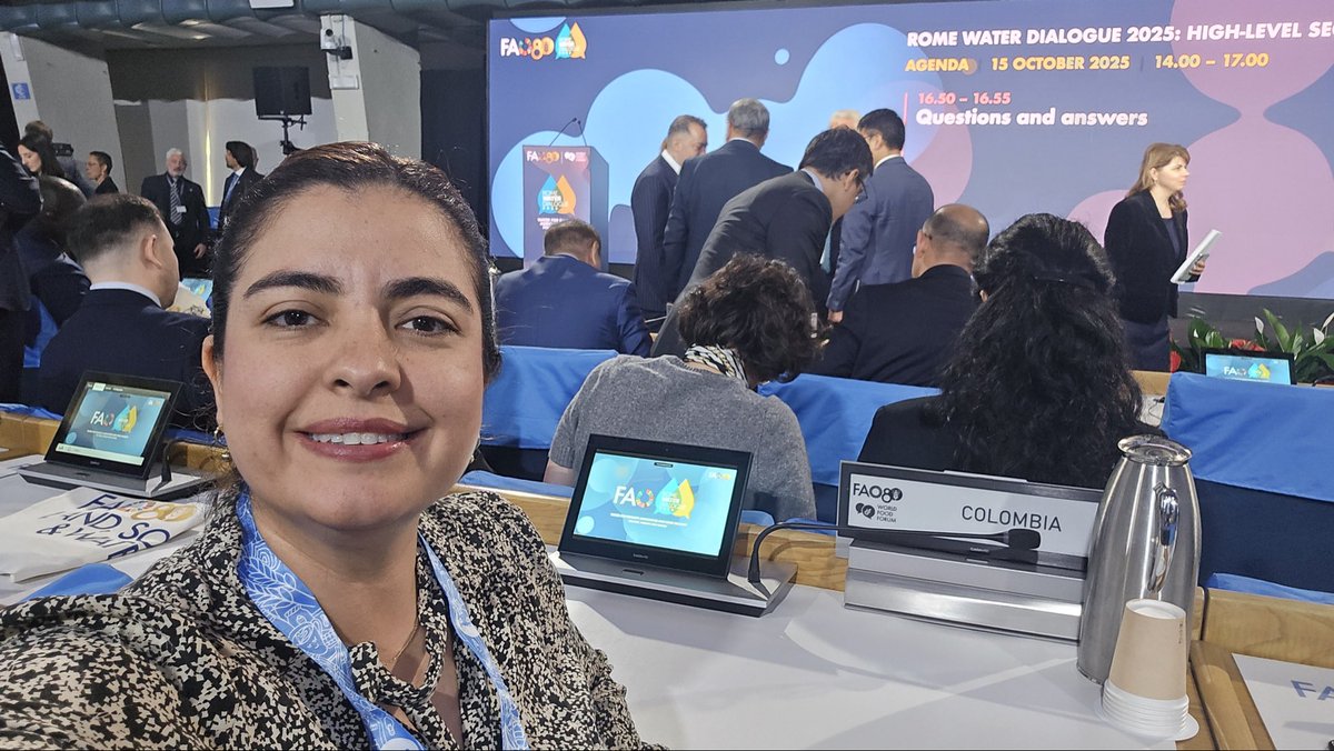 IDEAMColombia's tweet image. 🌍🇨🇴 Nuestra directora general, @ghisecheverry, llevó la voz de Colombia al Diálogo de Alto Nivel sobre Agua y Agricultura en el @World_FoodForum en Roma.💧🌱  

#RomaWaterDialogue #Ideam #WFF2025 #BetterFoodsBette