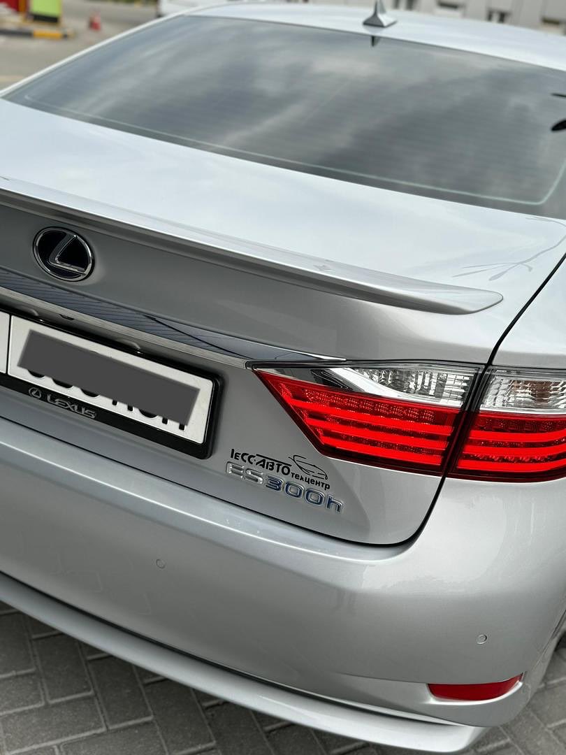 𝕏𝘛𝘩𝘦 Exquisite 2014 Lexus ES350h Premium Edition (Imported/ Foreign used)
Priceless Elegance Awaits: 🪺₦!
Precisely:!
Complimentary Nationwide Delivery – Seamlessly transported to your doorstep with unparalleled convenience.
Versatile Payment Options:
•USDT (Tether) 🪙