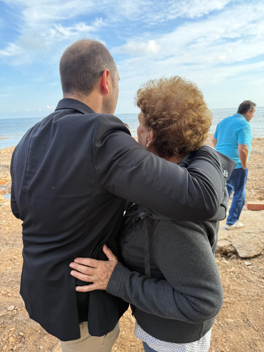 AlbertDalmau's tweet photo. Estarem al costat de tota la gent de les Terres de l’Ebre. https://t.co/fzchJbjoi2