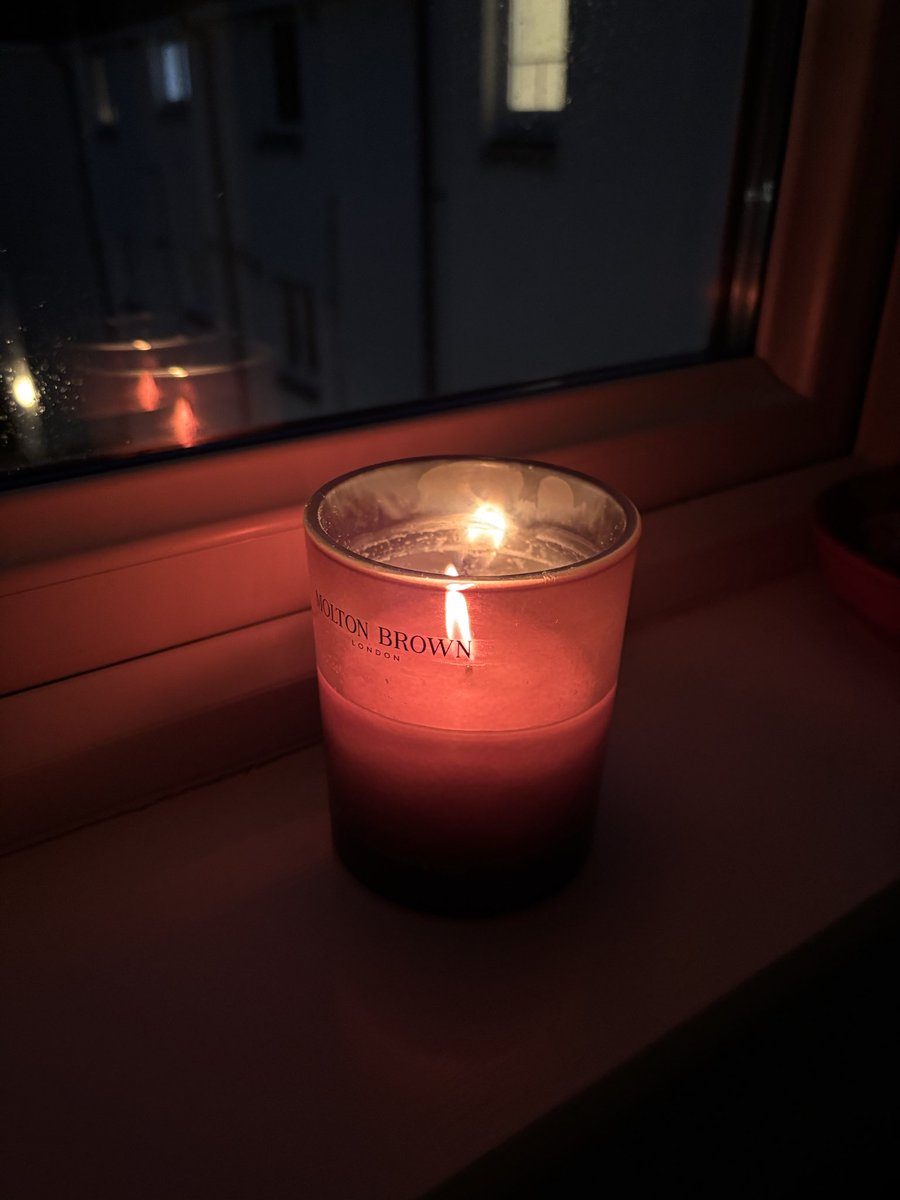 Candle tonight for all the babies gone too soon x. Always in our hearts x

#waveoflight2025 #babylossawarenessweek
